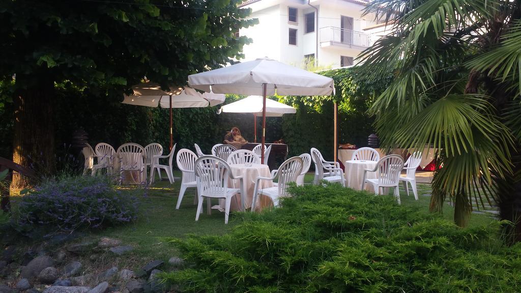 Hotel Piemonte Lanzo Torinese Exterior foto